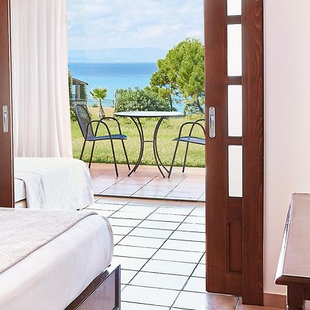 Grecotel Luxme Oasis At Riviera Olympia & Aqua Park Loutra Kyllinis Exterior photo