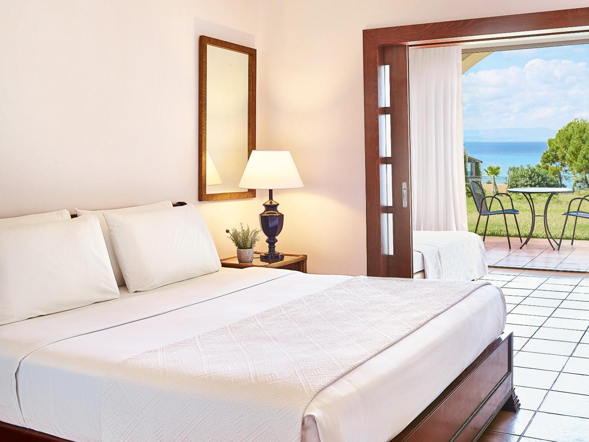 Grecotel Luxme Oasis At Riviera Olympia & Aqua Park Loutra Kyllinis Exterior photo