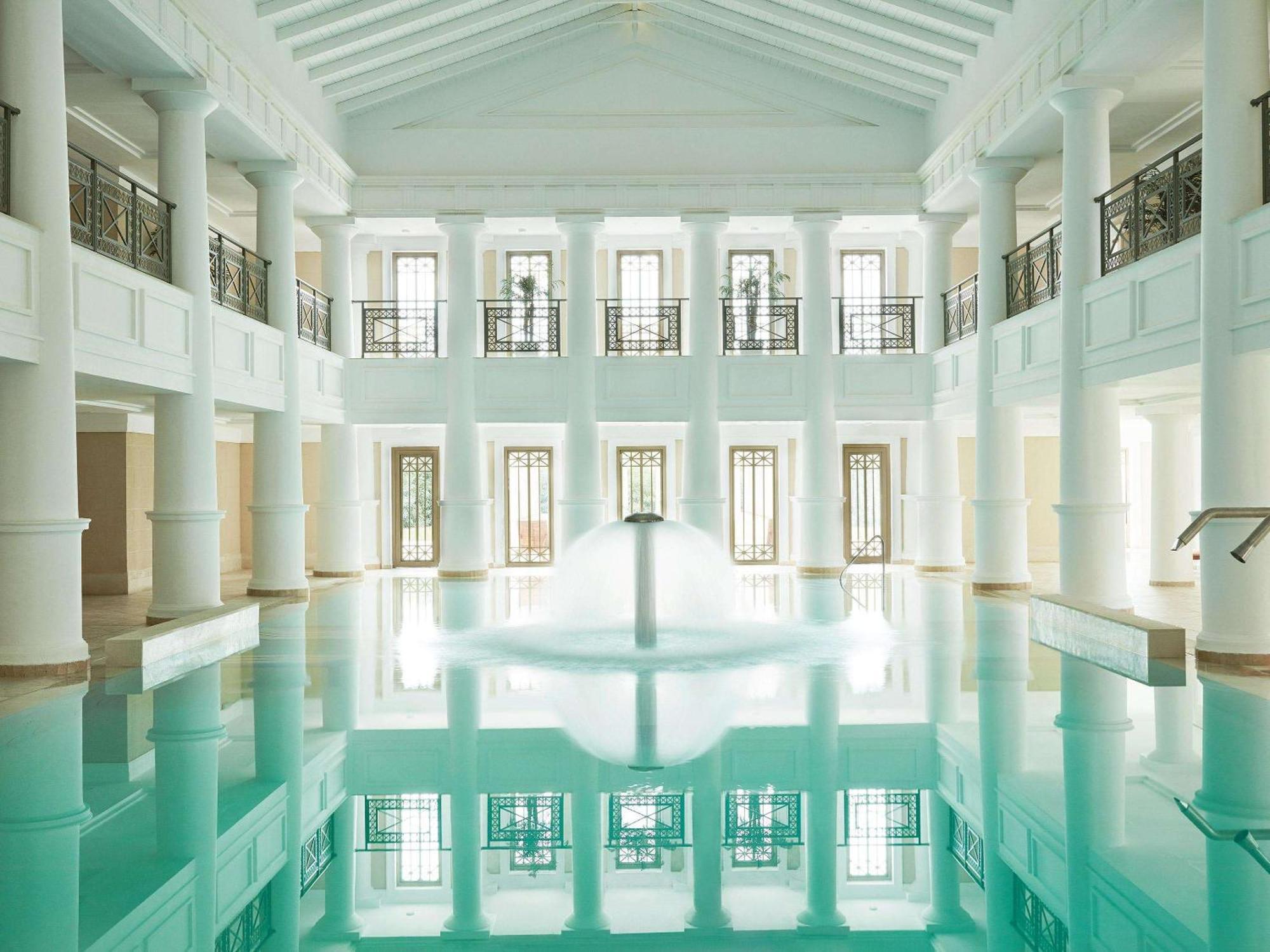 Grecotel Luxme Oasis At Riviera Olympia & Aqua Park Loutra Kyllinis Exterior photo