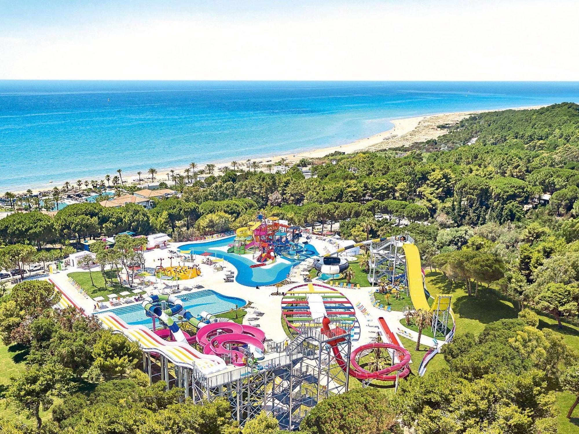 Grecotel Luxme Oasis At Riviera Olympia & Aqua Park Loutra Kyllinis Exterior photo